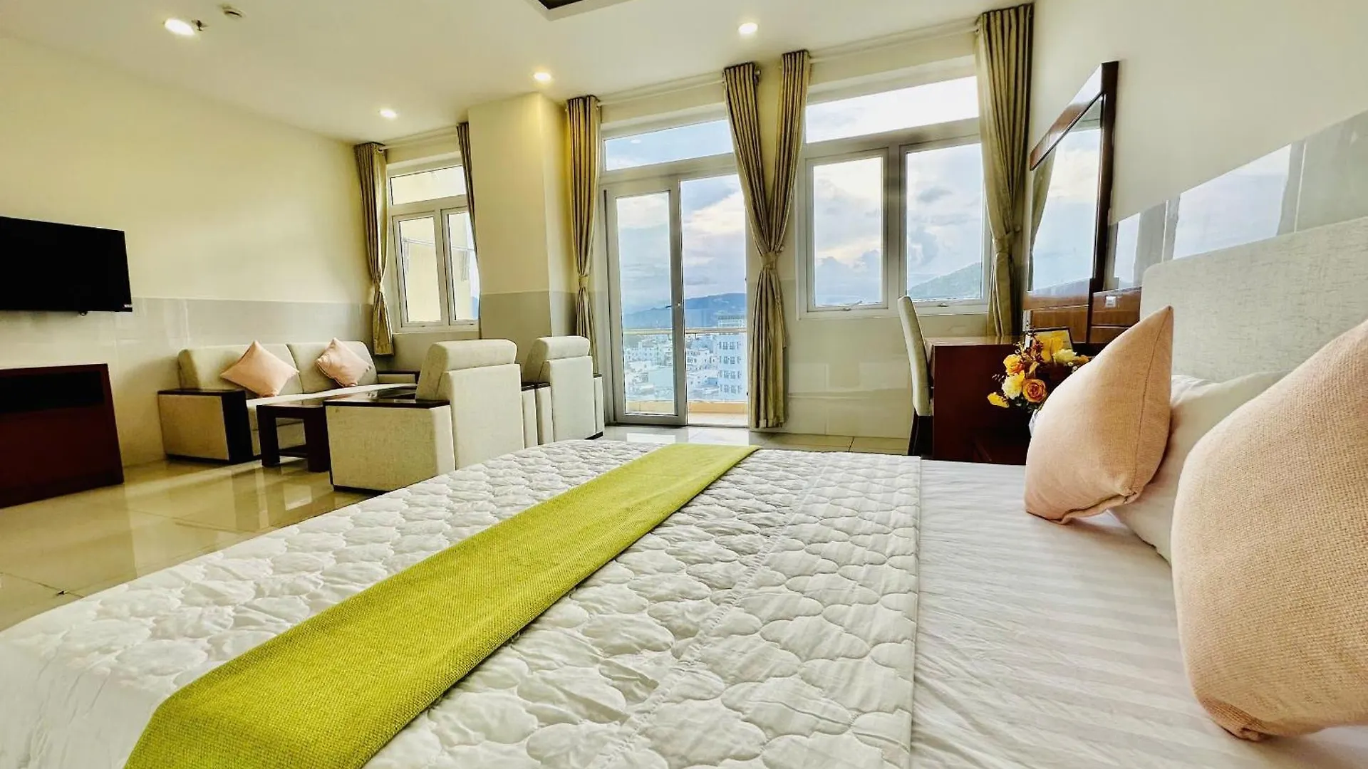Hon Chong Hotel Nha Trang